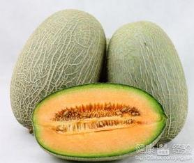 睡前吃哈密瓜会不会死,揭秘睡前食用风险与安全指南