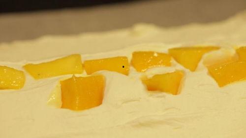 蛋糕吃瓜视频,揭秘网红美食背后的故事